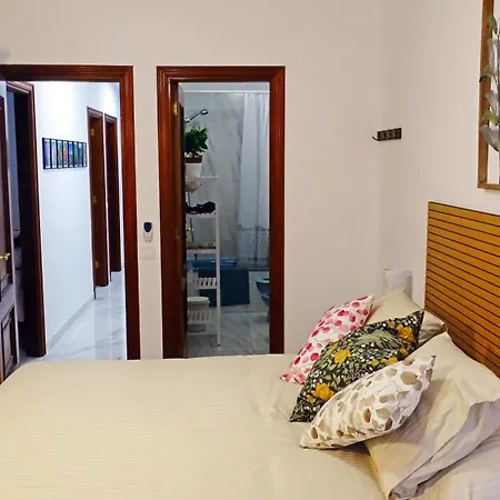 Lägenhet Cruz De Tenerife, Piso Centrico, Amplio Y Con Garaje