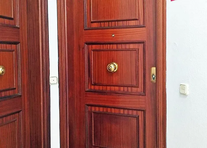 Cruz De Tenerife, Piso Centrico, Amplio Y Con Garaje *