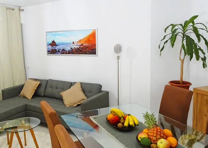 Cruz De Tenerife, Piso Centrico, Amplio Y Con Garaje *